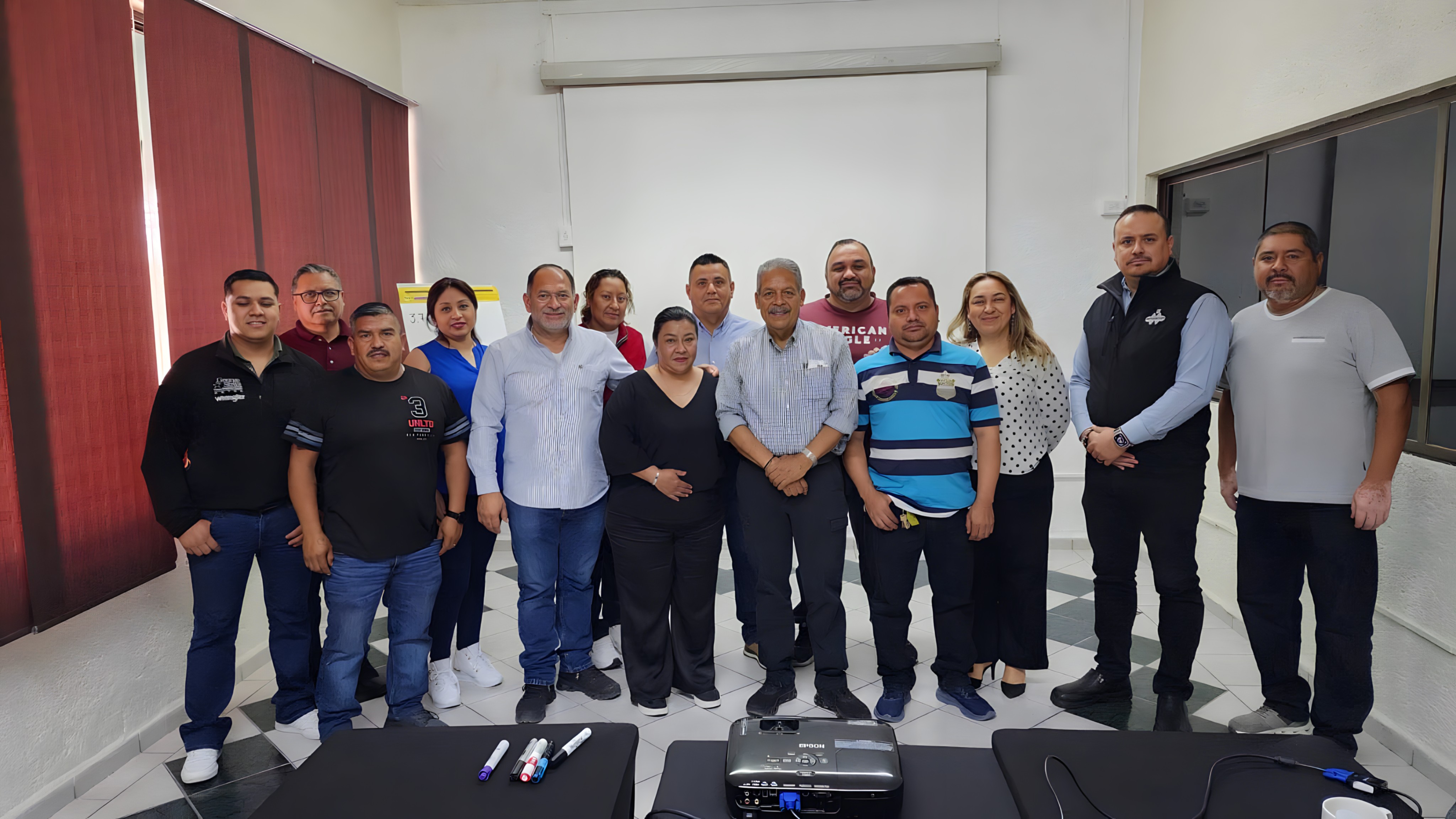 Encuentro con delegadas y delegados sindicales de la industria automotriz en Ramos Arizpe