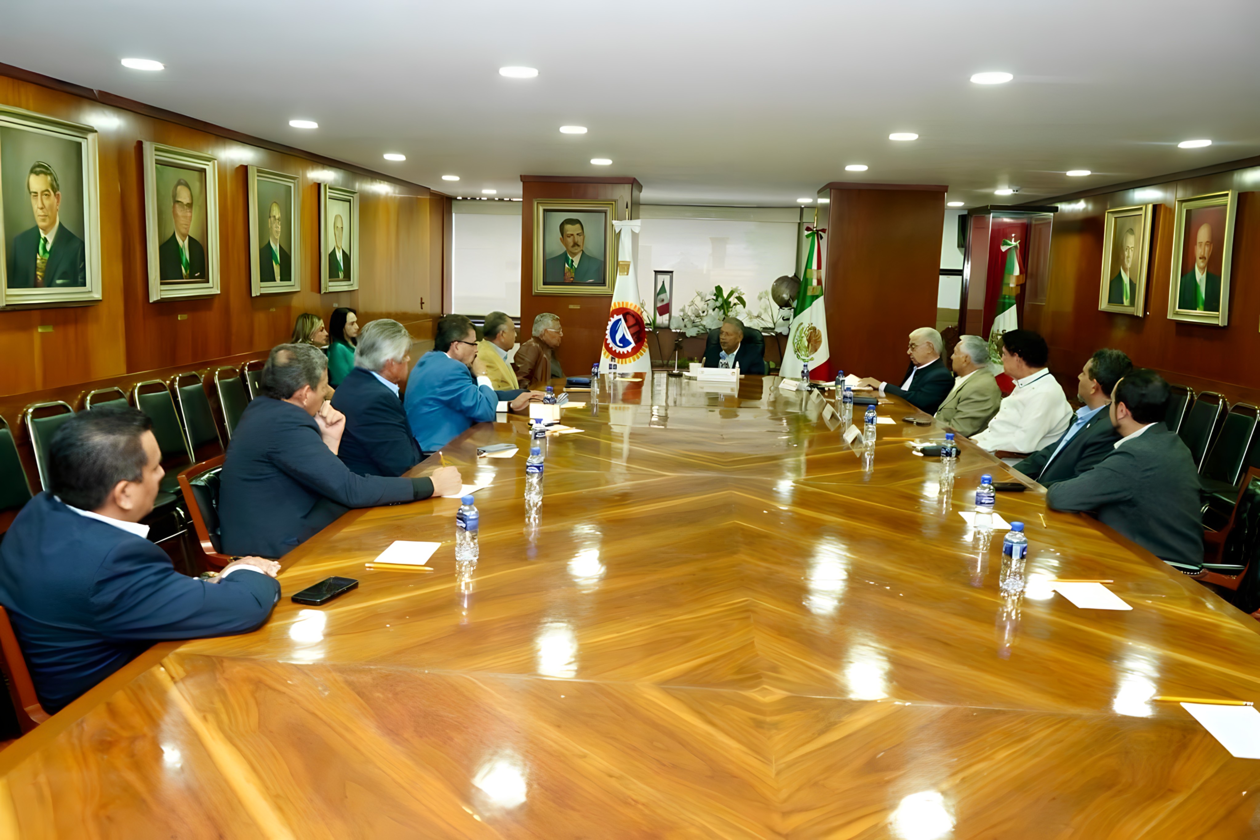 Sindicato Nacional de Trabajadores de la Industria Química, Petroquímica, Carboquímica, Energía y Gases.