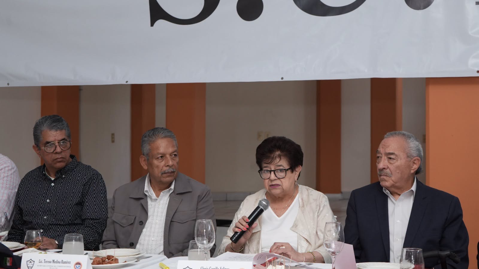 Tereso Medina reafirma unidad y cercanía con integrantes del SUTIC