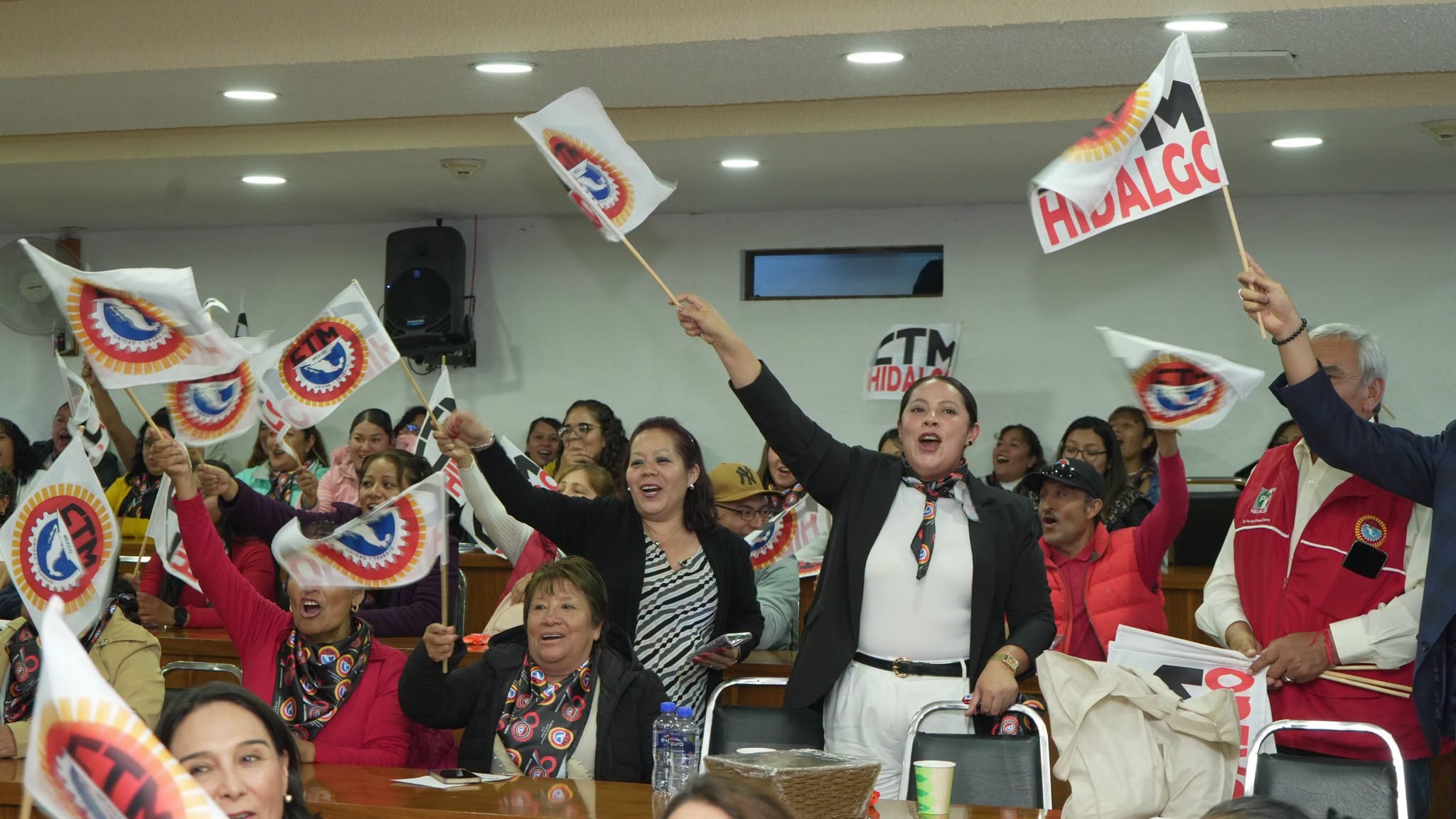 Más de 250 mujeres impulsan una agenda nacional para fortalecer sus derechos y liderazgo sindical.