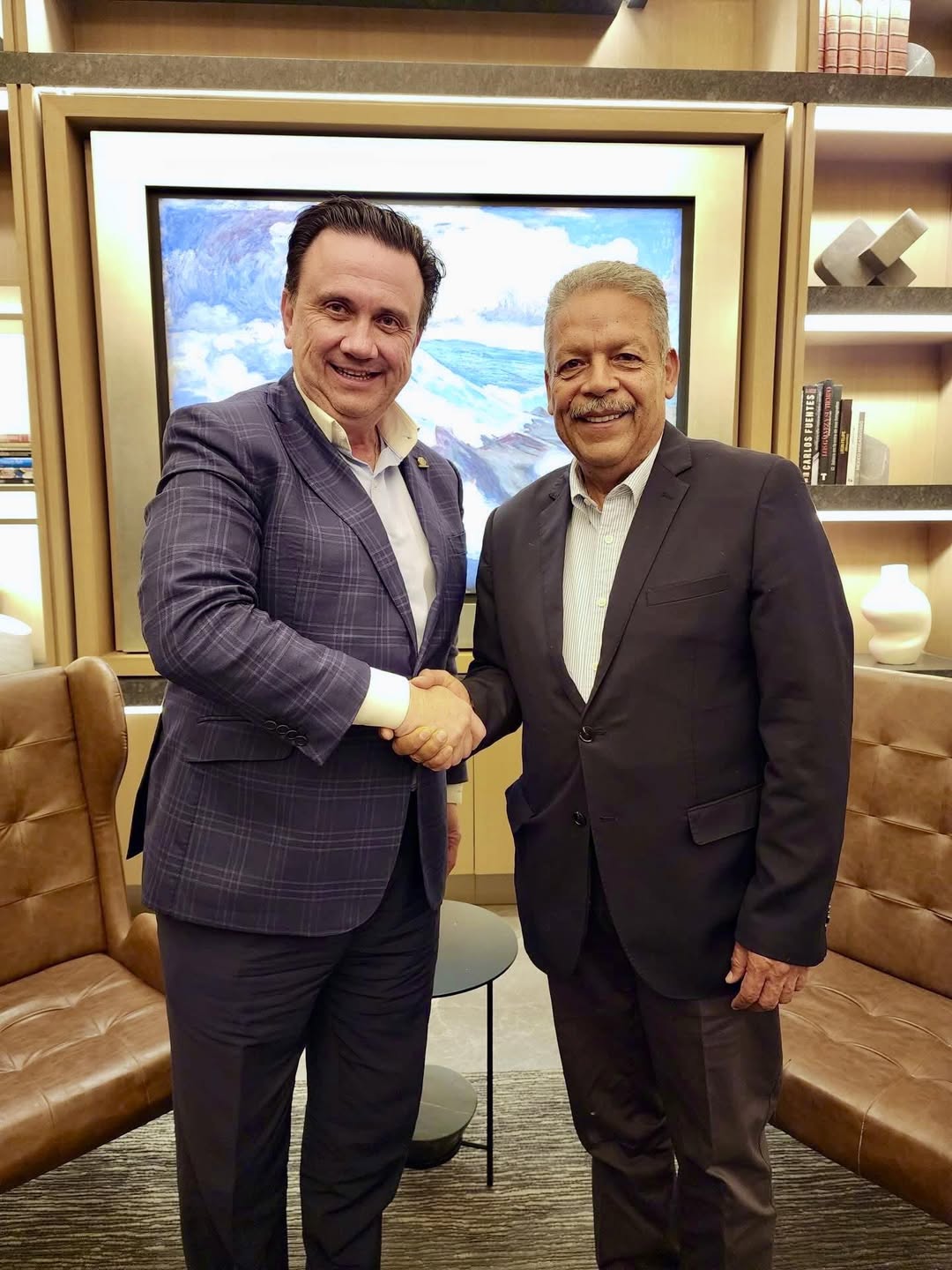 Reunión con Presidente Nacional de COPARMEX.