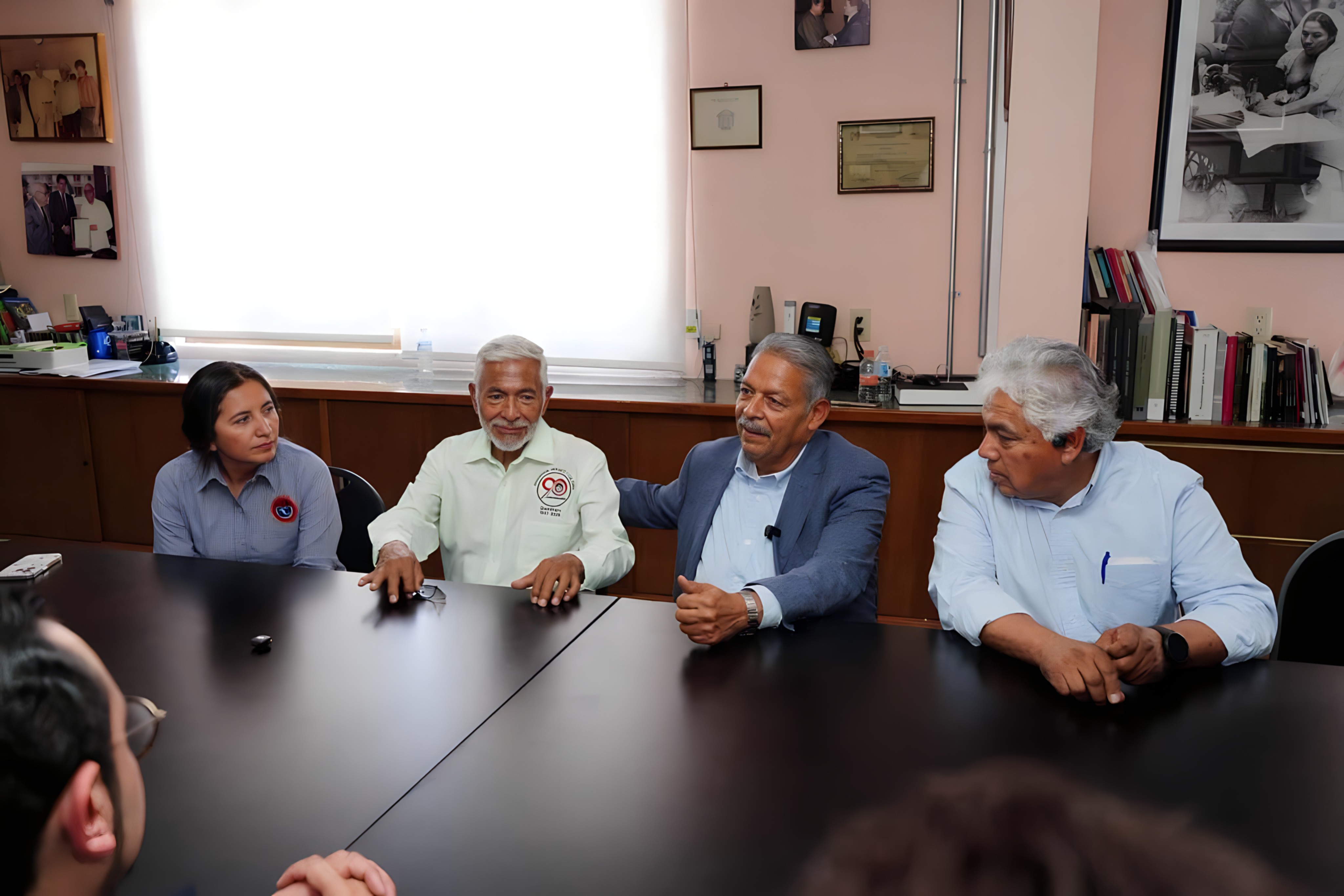 Unidad, coordinación y cercanía.