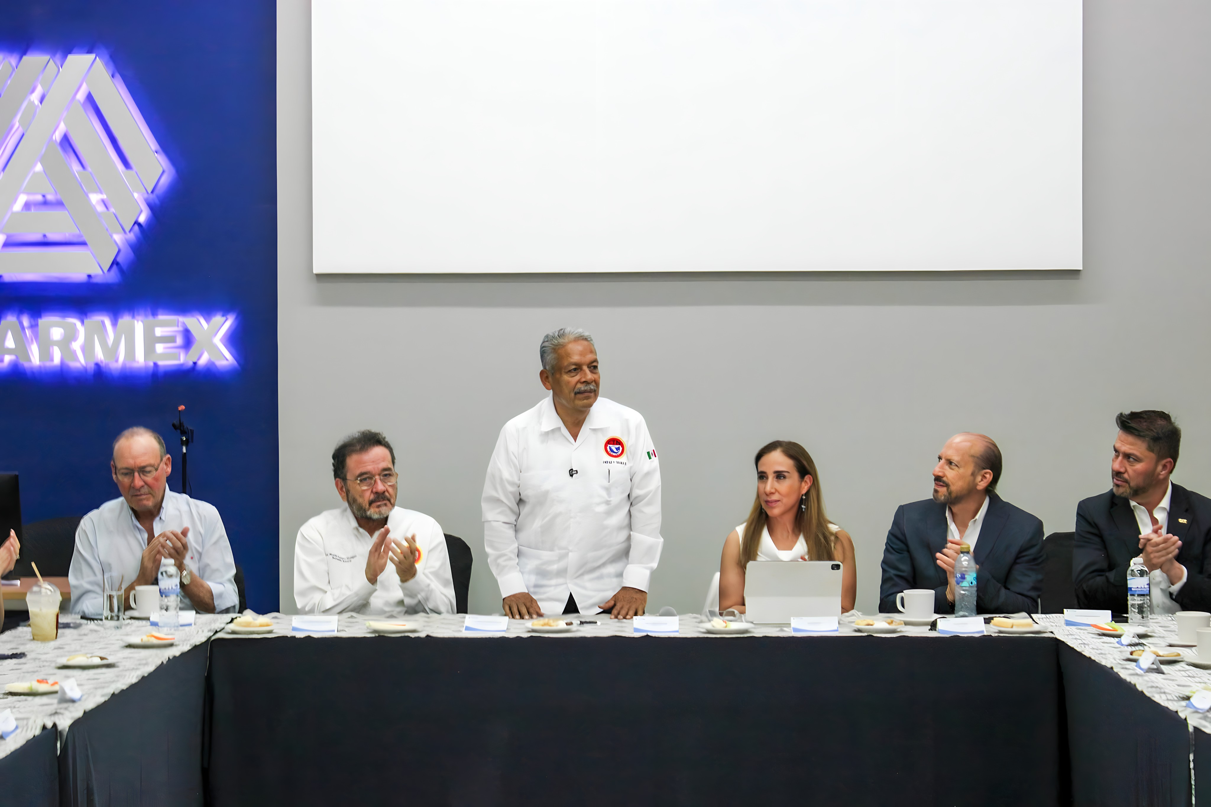 Encuentro con Sindicato Nacional Revolucionario de Trabajadores Transportistas.