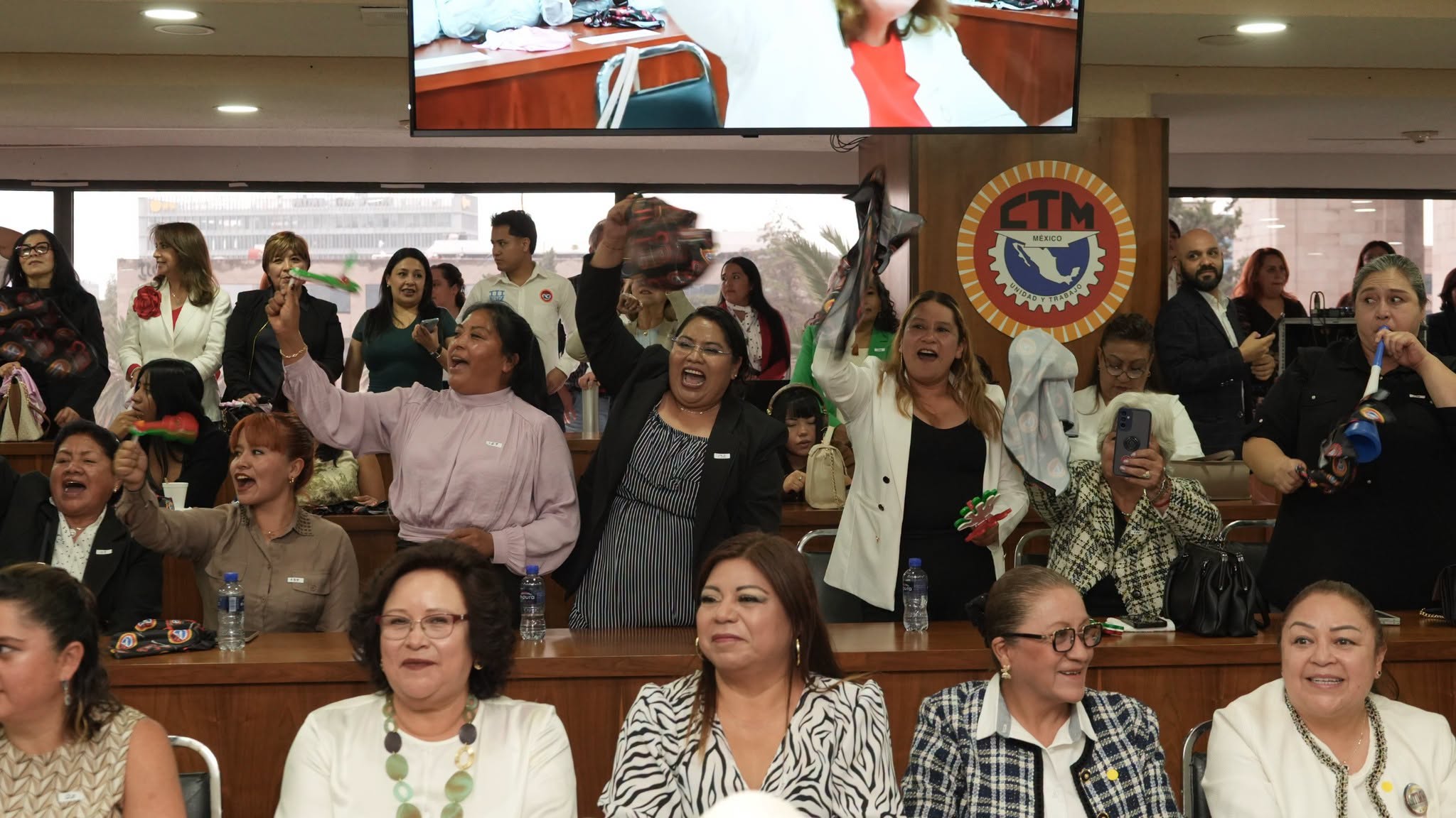 CTM reconoce la trayectoria y el liderazgo de las mujeres cetemistas.