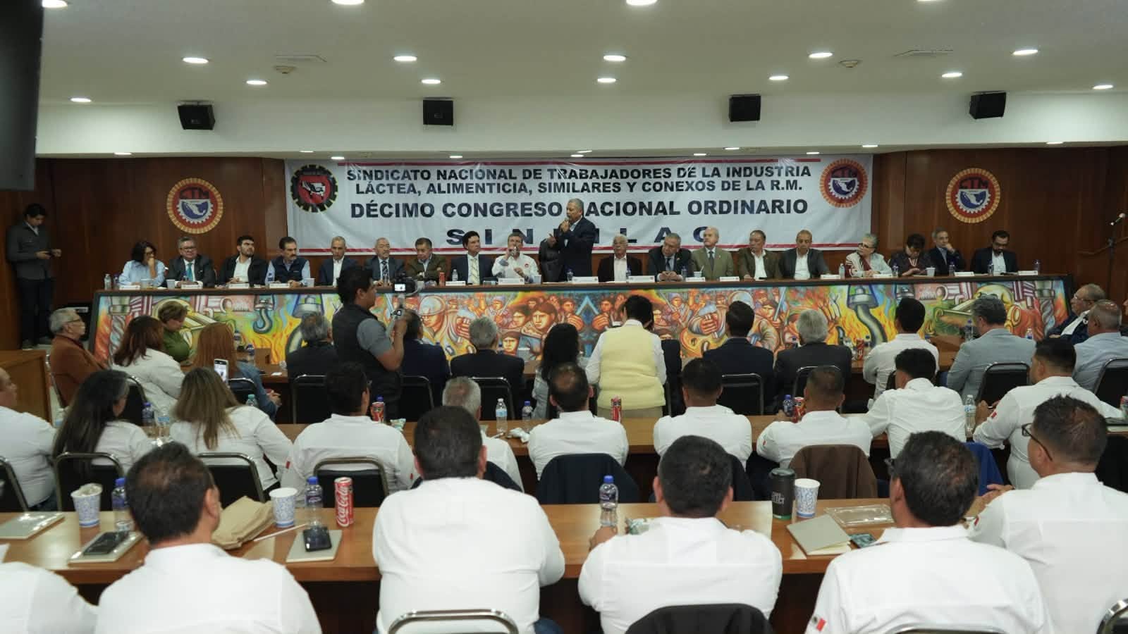 10.º Congreso Nacional Ordinario del sindicato del sector lácteo y alimenticio.