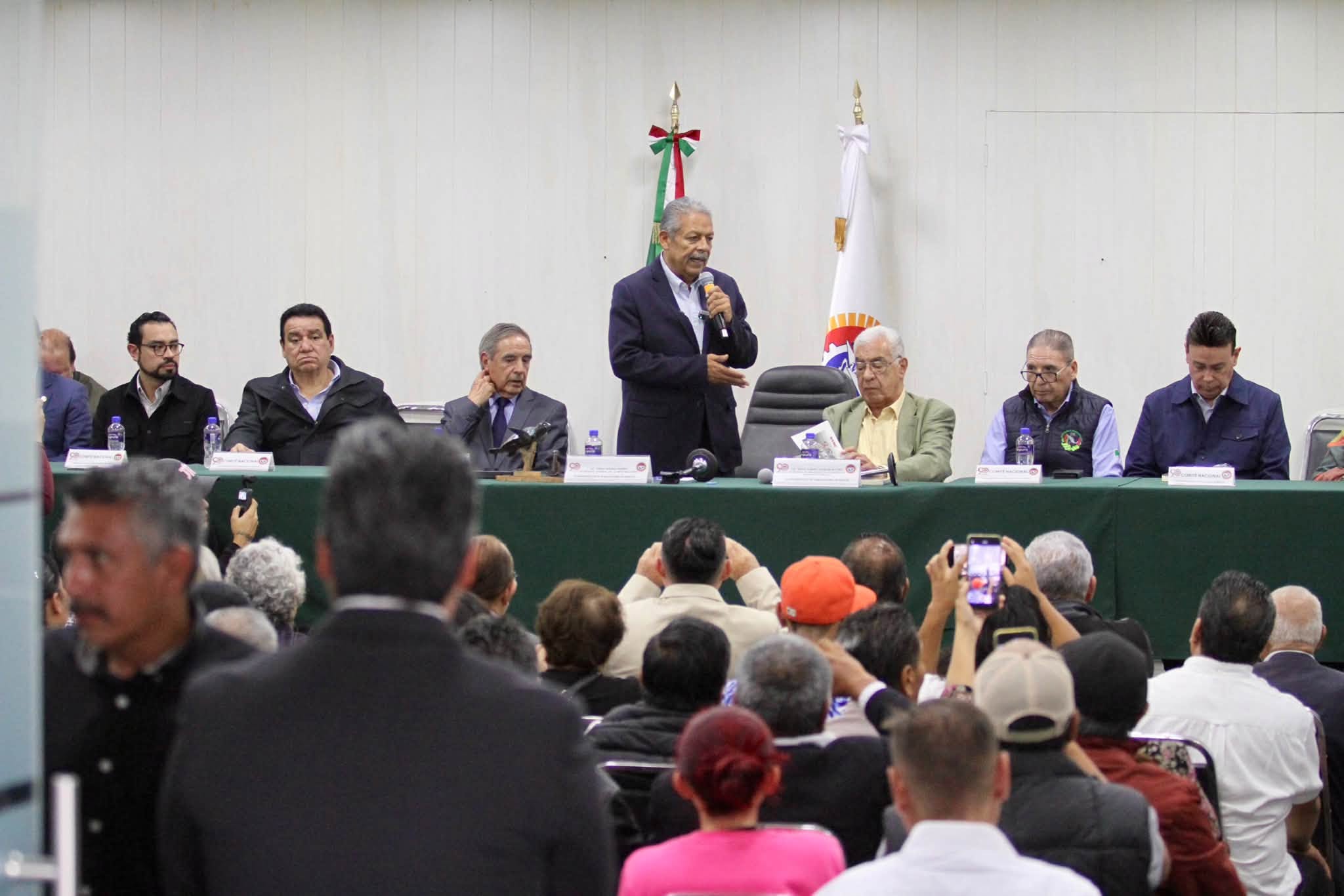 Encuentro con el Sindicato Nacional de Trabajadores de la Música.