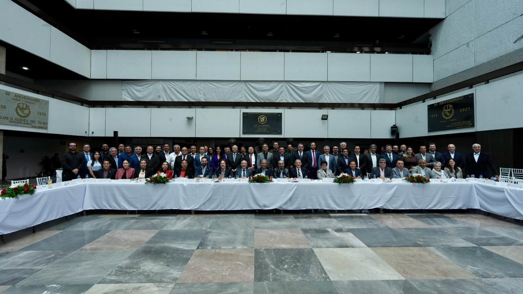 Fortalecen el diálogo entre sindicatos y empleadores.